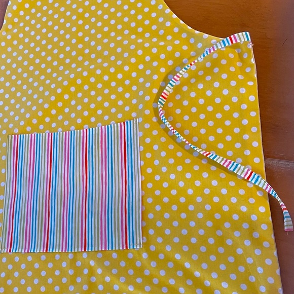Apron - Picture 4 of 6